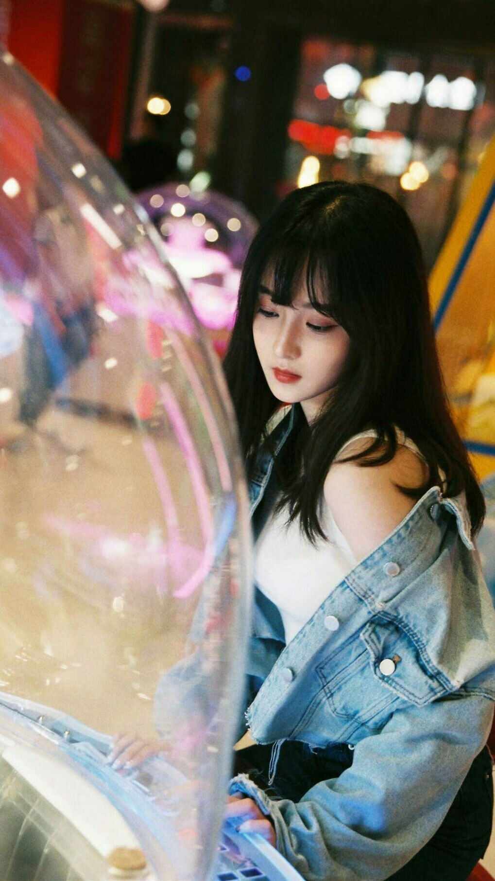 “马科斯·莫奇的防守技术与战术洞察力，成就阿根廷美洲狮队的核心力量”